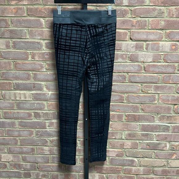 Maurices Women’s Black Velour Panel Leggings Size Small NEW - Picture 3 of 6